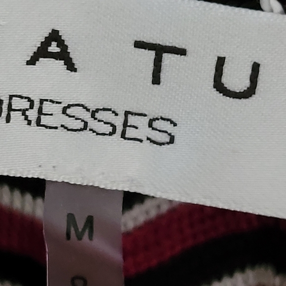 Trina Turk Purple, Black White Chevron Knit Belted Shift Knee Length Dress M - Picture 9 of 10